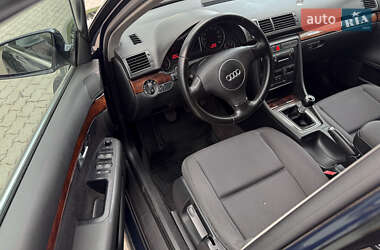 Универсал Audi A4 2004 в 
