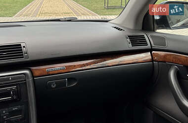 Универсал Audi A4 2004 в 