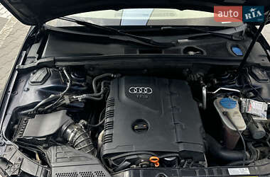Седан Audi A4 2010 в 