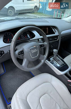 Седан Audi A4 2009 в 