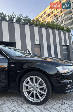 Седан Audi A4 2014 в 
