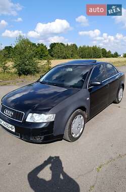 Седан Audi A4 2004 в 