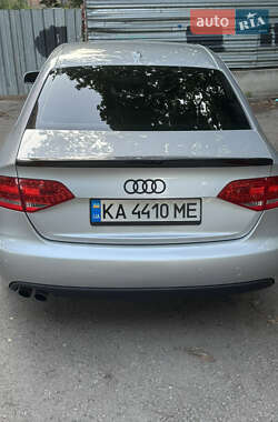Седан Audi A4 2009 в 