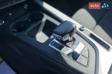 Универсал Audi A4 2020 в 