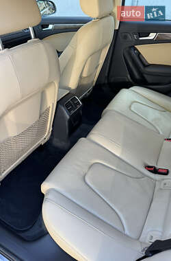 Седан Audi A4 2013 в 