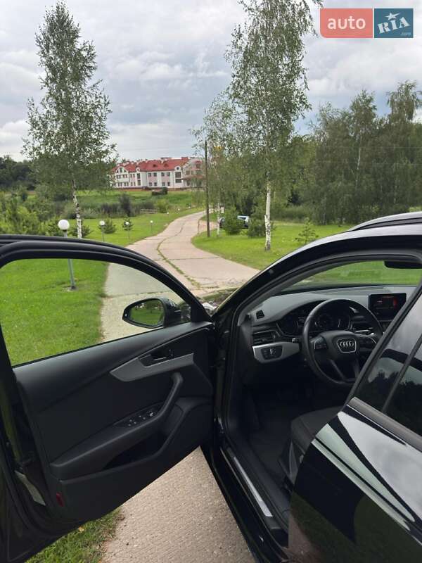 Универсал Audi A4 2018 в Львове