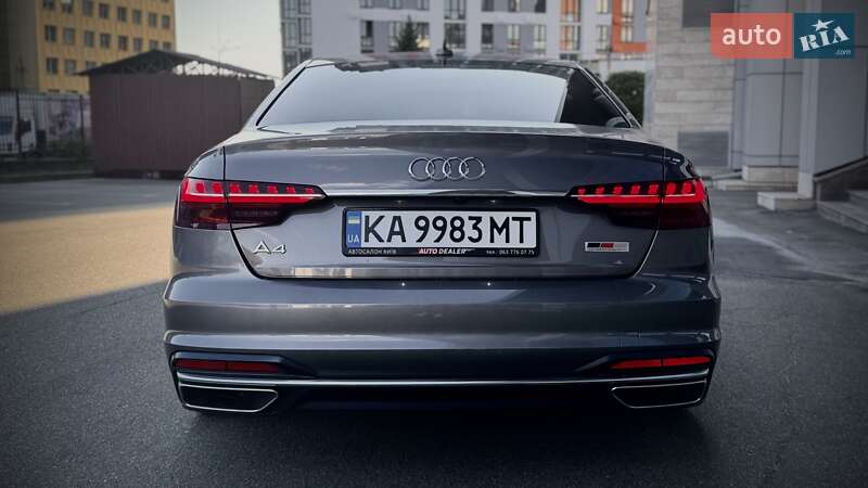Седан Audi A4 2020 в Киеве