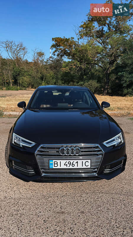 Седан Audi A4 2016 в 