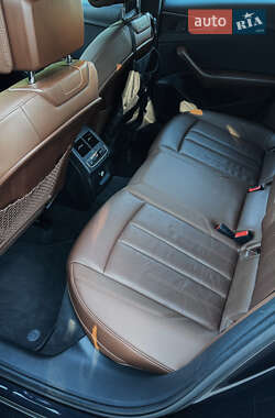 Седан Audi A4 2016 в 