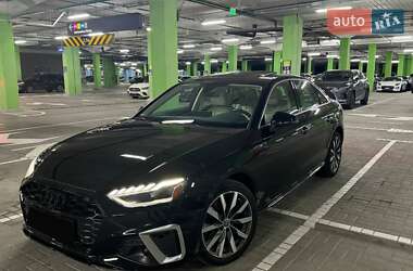 Седан Audi A4 2020 в 