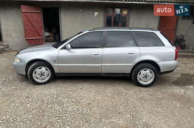 Універсал Audi A4 1998 в Кременці