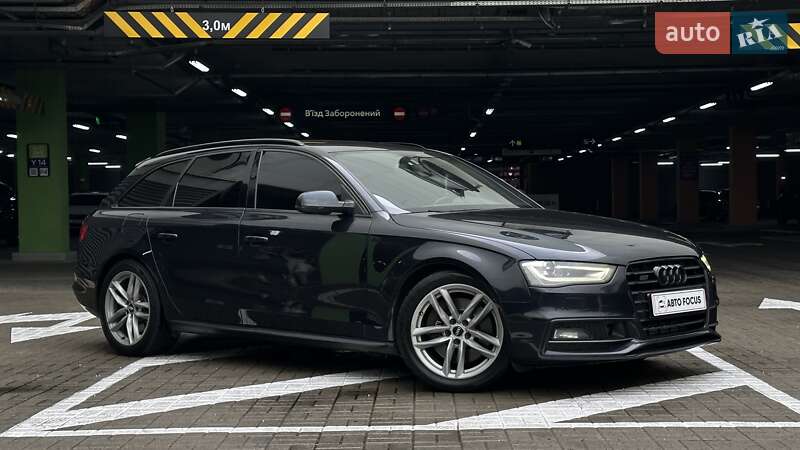 Универсал Audi A4 2015 в 
