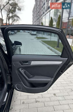 Седан Audi A4 2012 в 