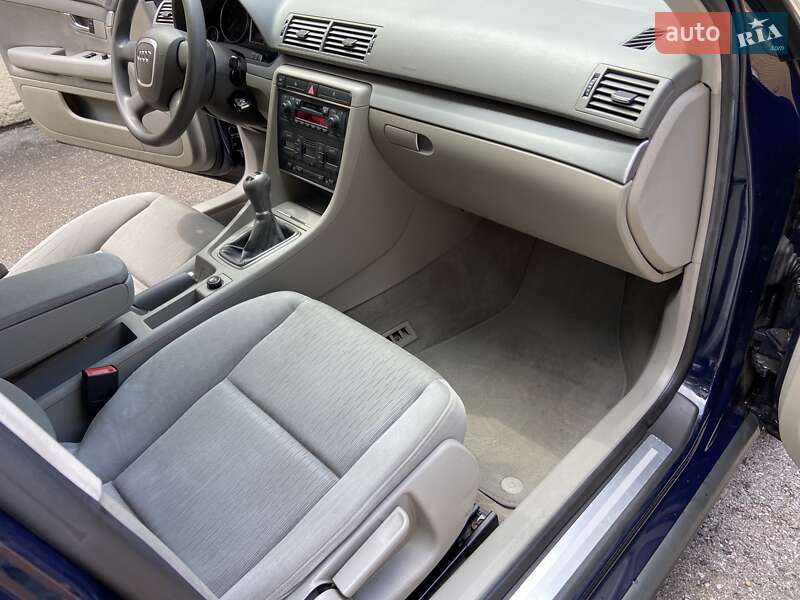 Седан Audi A4 2006 в Ковеле