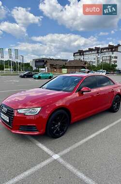 Седан Audi A4 2016 в 