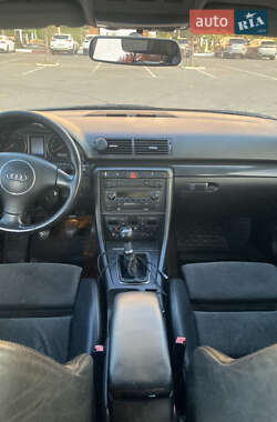 Универсал Audi A4 2003 в 