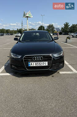 Седан Audi A4 2014 в Киеве