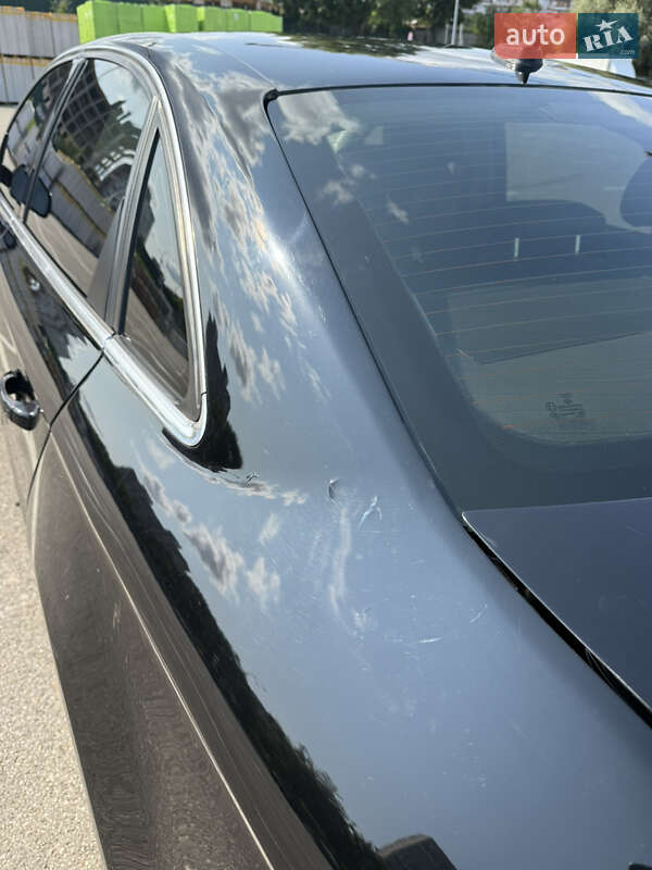 Седан Audi A4 2014 в Киеве