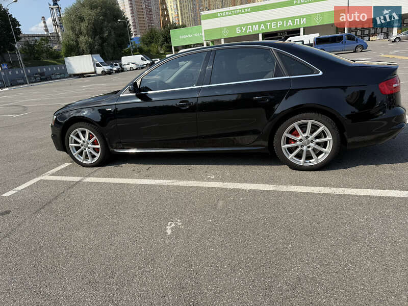 Седан Audi A4 2014 в Киеве