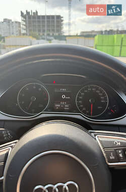 Седан Audi A4 2014 в Киеве