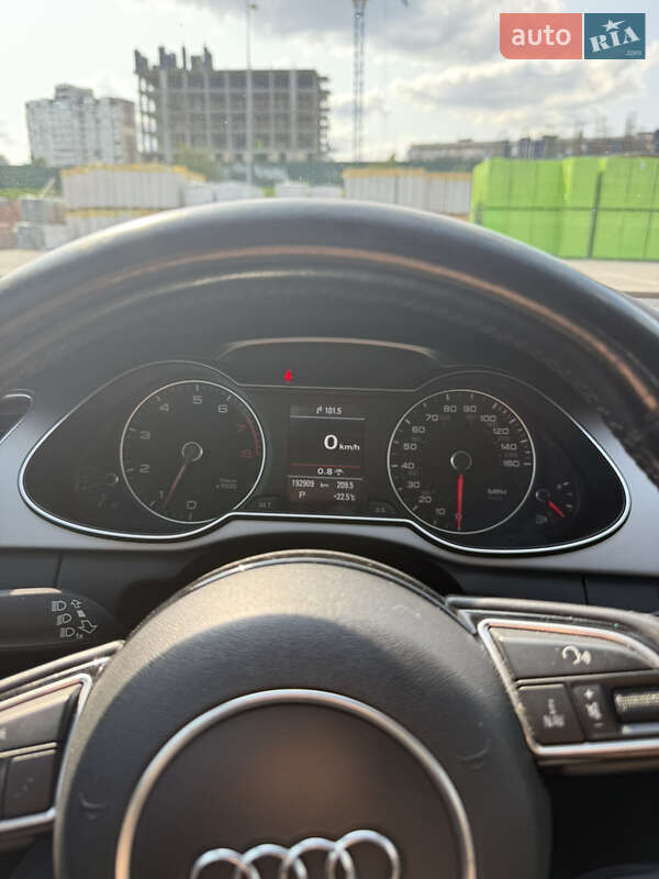 Седан Audi A4 2014 в Киеве