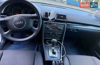 Седан Audi A4 2003 в 
