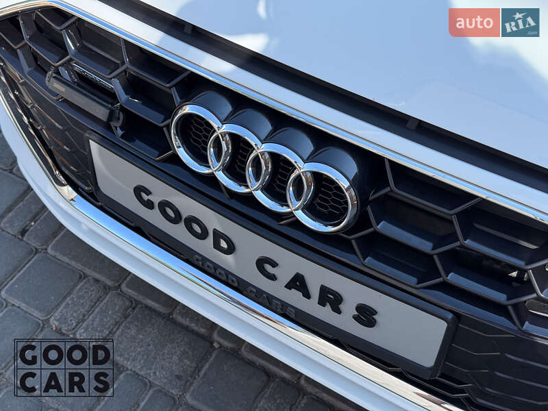 Седан Audi A4 2021 в Одессе