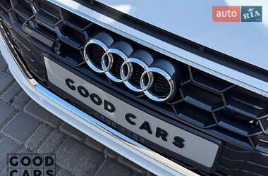 Седан Audi A4 2021 в 