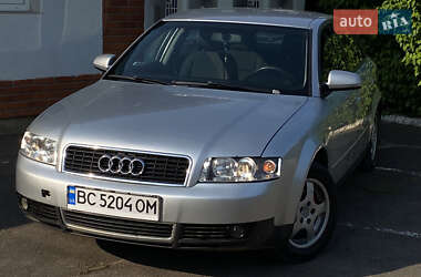 Седан Audi A4 2002 в 