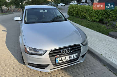 Седан Audi A4 2012 в 