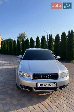Седан Audi A4 2003 в Шепетовке