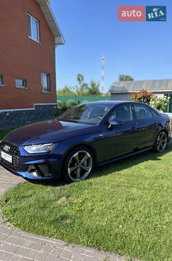 Седан Audi A4 2024 в Барышевке