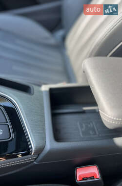 Седан Audi A4 2024 в 