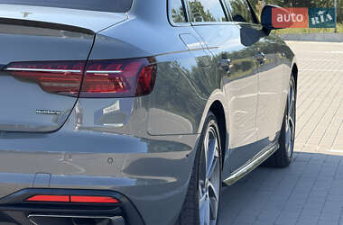 Седан Audi A4 2023 в 