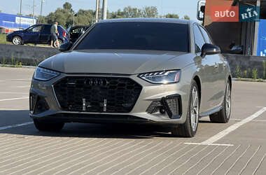 Седан Audi A4 2023 в 