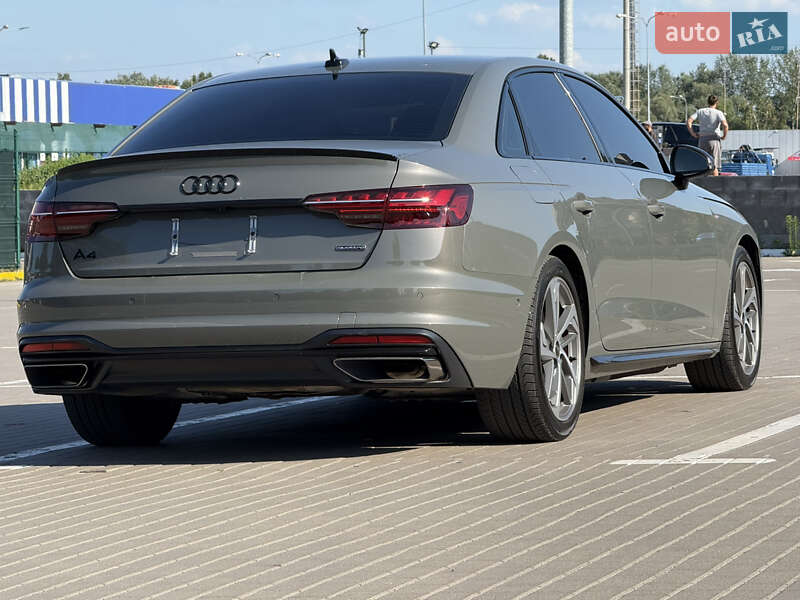 Седан Audi A4 2023 в Киеве