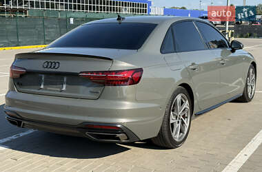 Седан Audi A4 2023 в 