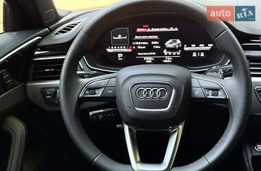 Седан Audi A4 2023 в 