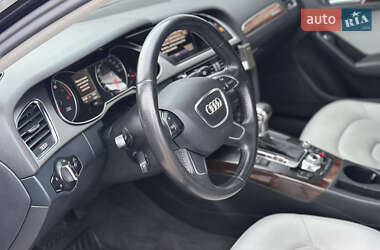 Седан Audi A4 2012 в 