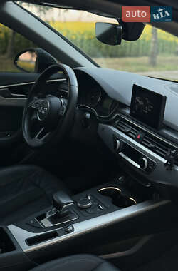 Седан Audi A4 2017 в 