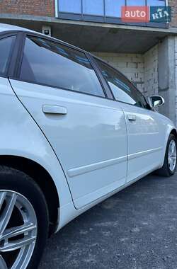 Седан Audi A4 2006 в 