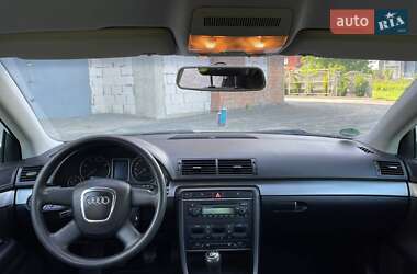 Седан Audi A4 2006 в 