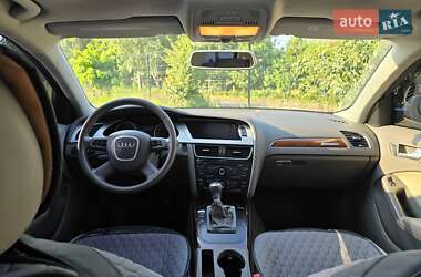 Седан Audi A4 2010 в 
