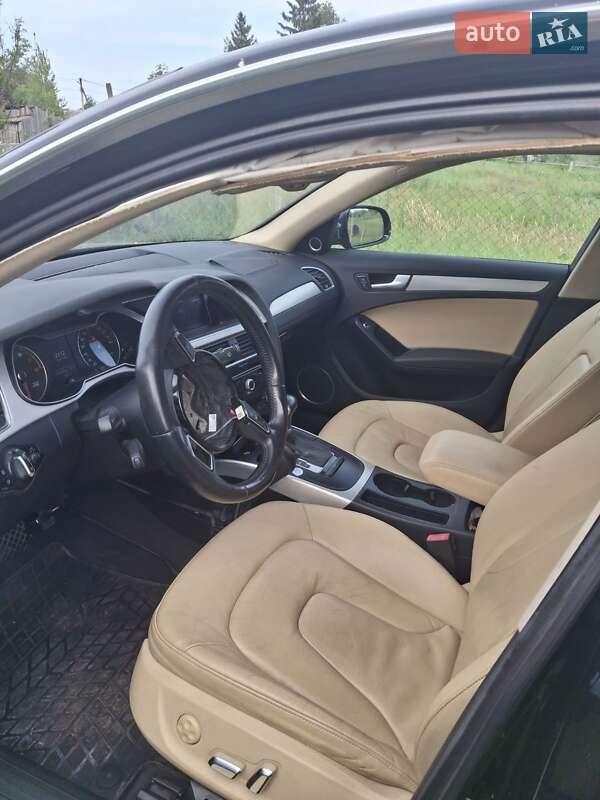 Седан Audi A4 2015 в Луцке