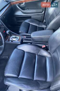 Седан Audi A4 2005 в 