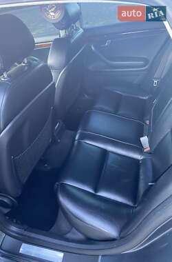 Седан Audi A4 2005 в 