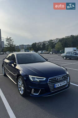 Седан Audi A4 2019 в Киеве