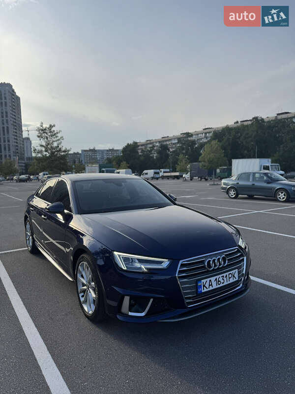 Audi A4 2019