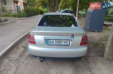 Седан Audi A4 2000 в Кропивницькому