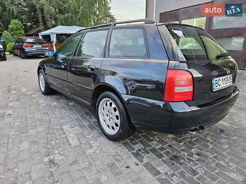 Универсал Audi A4 2000 в Львове